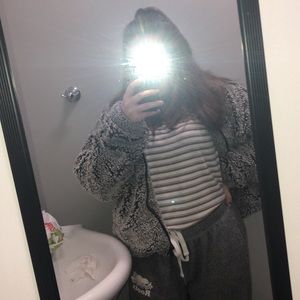 Meet your Posher, Ronni